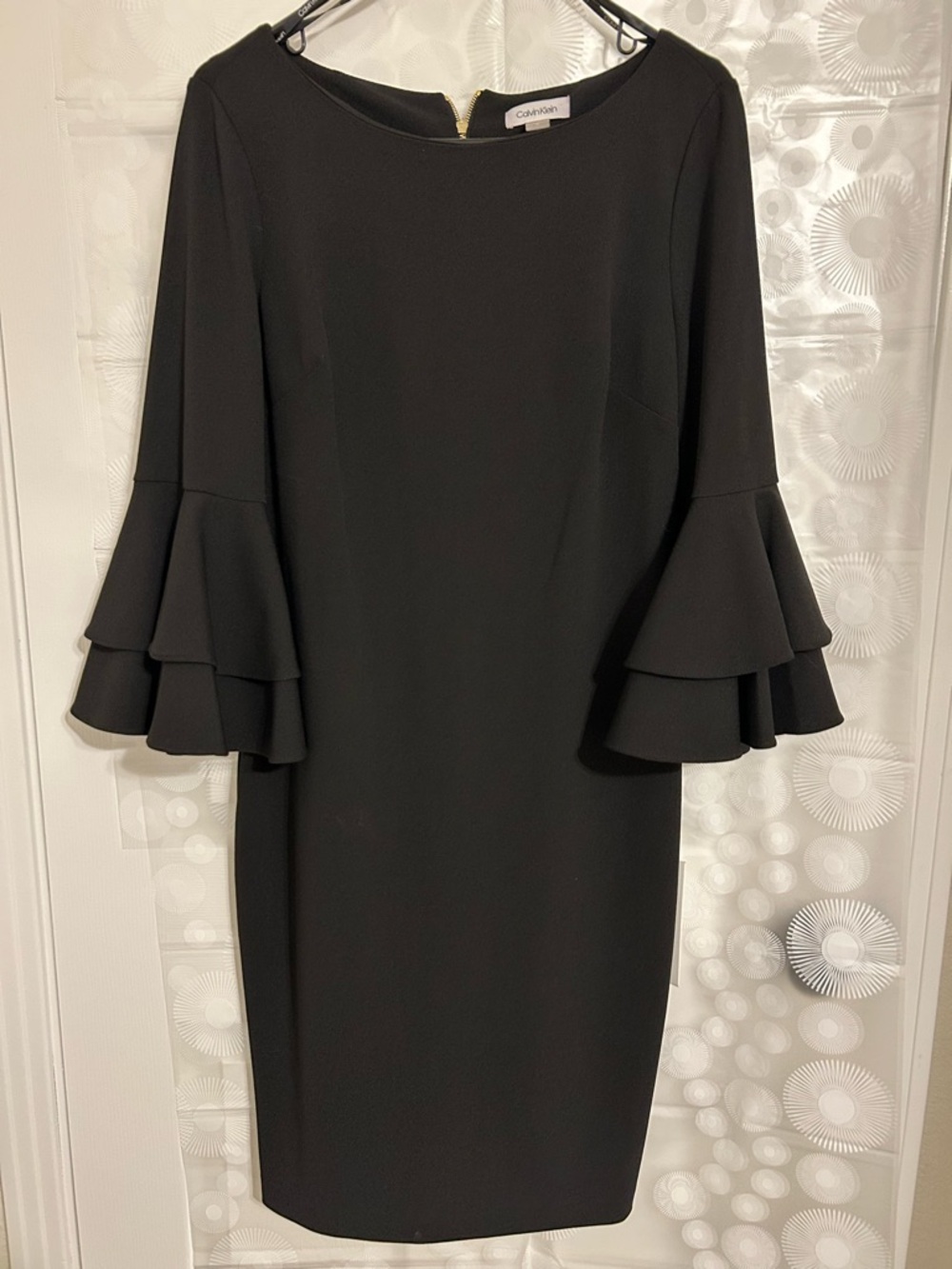 Calvin Klein Womens Black Tiered Bell Sleeve Sheath Dress Back Zip Knee Length
